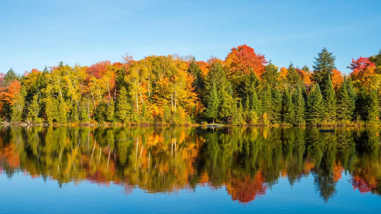 Mirabel en images : un coin de la ville (Laurentides)